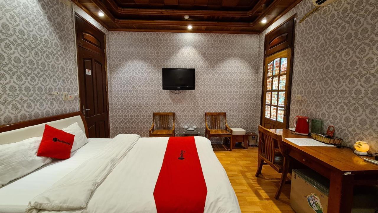 Green Hotel Near Lotte Center Ханой Экстерьер фото